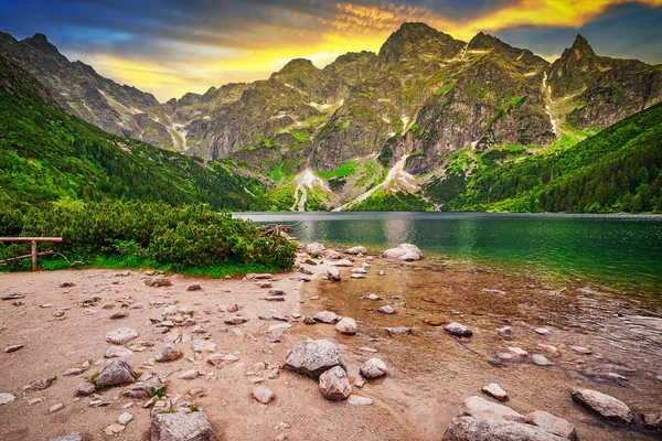 Lago Ojo Del Mar Las Montañas Tatra Atardecer Polonia — Foto de Stock