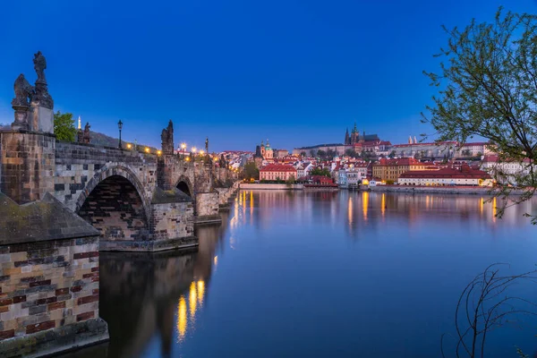 Bellissimo Ponte Carlo Praga Notte Repubblica Ceca — Foto Stock