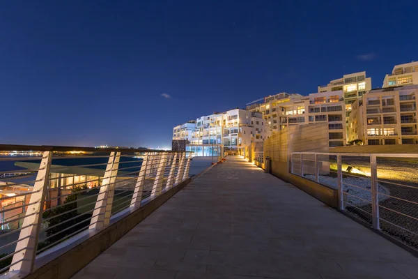 Geceleri Sliema Daki Yerleşim Alanının Mimarisi Malta — Stok fotoğraf