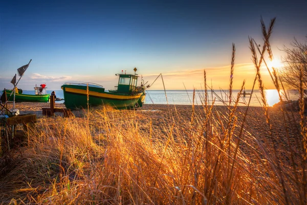 Vissersboten Het Strand Van Oostzee Bij Zonsopgang Gdynia Orlowo Polen — Stockfoto