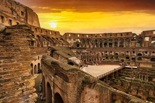 Roma Gennaio 2019 Interno Del Colosseo Roma Tramonto Italia — Foto Stock