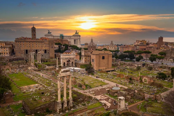 Római Fórum Építészete Romeat Sunest Olaszország — Stock Fotó