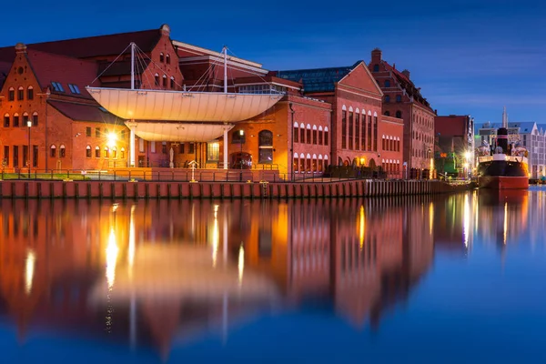 Danzig Mit Wunderschöner Altstadt Über Dem Fluss Motlawa Der Abenddämmerung — Stockfoto