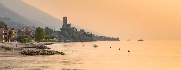 Castelo Scaliger Malcesine Sobre Lago Garda Pôr Sol Itália — Fotografia de Stock