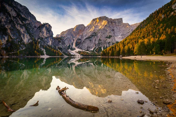 Lago Braies Λίμνη Και Seekofel Κορυφή Την Ανατολή Του Ηλίου — Φωτογραφία Αρχείου