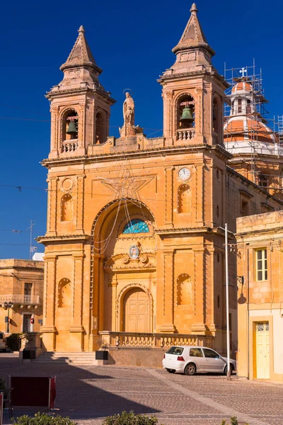Architettura Della Chiesa Parrocchiale Marsaxlokk Malta — Foto Stock