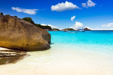 Andaman Denizi, Tayland 'daki Similan adalarında güzel bir sahil.