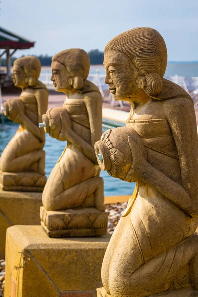 Koh Kho Khao Thailand November 2012 Traditional Thai Sculptures Pool — Stock Photo, Image