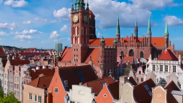 Flygfoto Över Gamla Stan Gdansk Med Fantastisk Arkitektur Sommaren Polen — Stockvideo