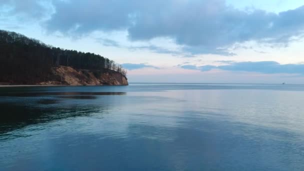 Чудовий Схід Сонця Над Спокійним Балтійським Морем Польщі — стокове відео