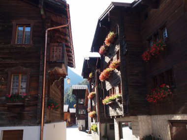 Grimentz sokakta