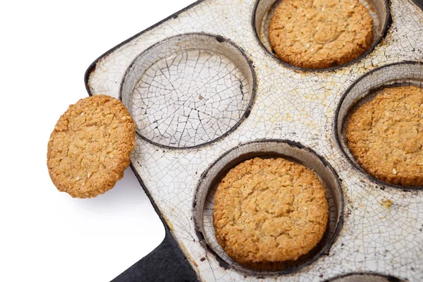 A cookie-k egy serpenyőben. Rusztikus stílusban. — Stock Fotó
