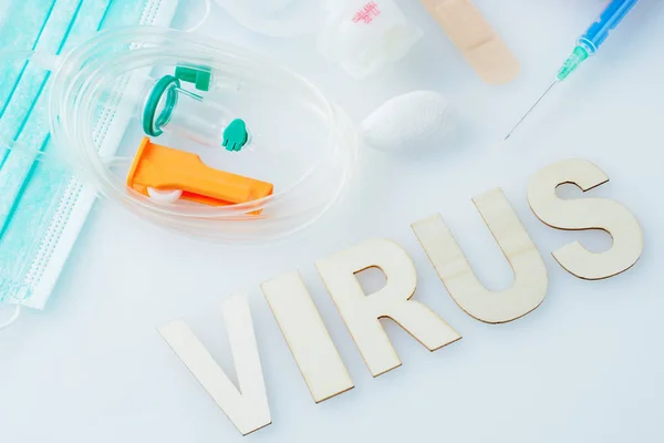 Inscription-virus. Engångs infusionsset. — Stockfoto