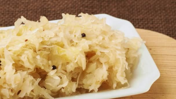 Fresh Healthy Sauerkraut White Plate — Stock Video
