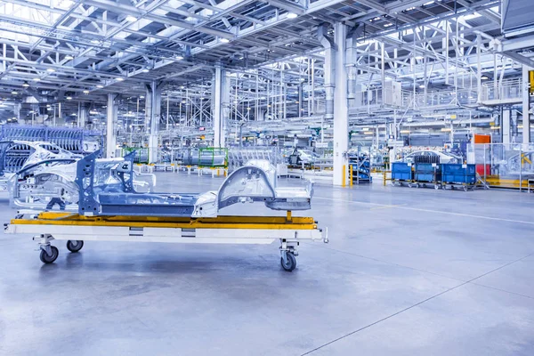 Pièces détachées dans une usine automobile — Photo