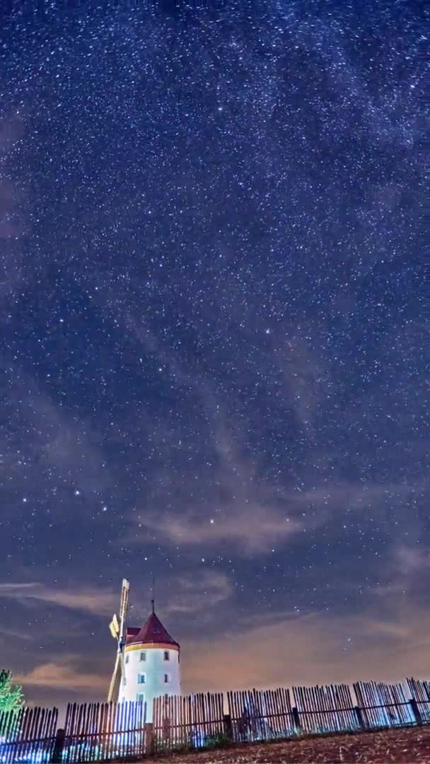 Тімелапс нічного неба з зірками — стокове відео
