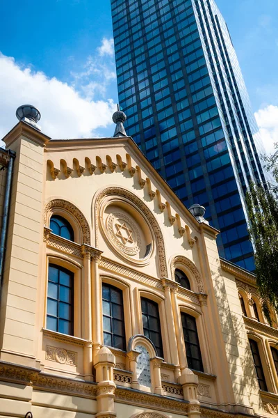 Warsaw Nozyk Synagogue, Poland — Stock Photo, Image