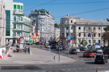 Moskova, Rusya - 09.21.2015. Lubyansky sokak ve metro Kitay Gorod genel görünümü