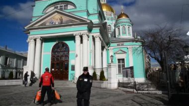 Moskova, Rusya 14 Mart 2016. Epiphany Katedrali sokak Spartakovskaya üzerinde