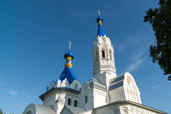 Lipetsk, Rusland - augustus 10.2016. Kerk van Sint Dmitry Solunsky in dorp Korobovka — Stockfoto