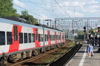 Khimki, Rusya Federasyonu-Eylül 03. 2016. demiryolu platformu Zelenograd Kryukovo