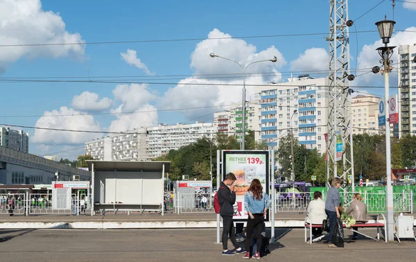 Khimki, Russia-September 03. 2016. Railway station Kryukovo in Zelenograd — Stock Photo, Image