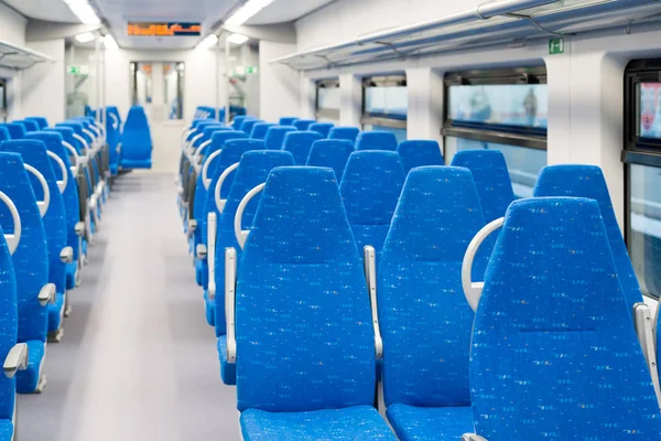 Trem elétrico de alta velocidade interior em Moscou, Rússia — Fotografia de Stock