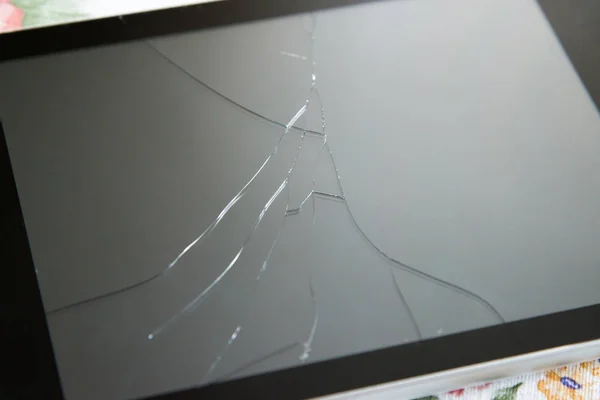 Tablet PC with a broken screen