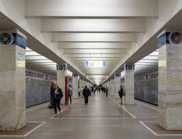 Moscú, Rusia - Junio 10.2016. Interior Estaciones de metro Novogireevo —  Fotos de Stock