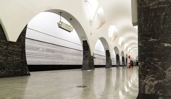 Moskova, Rusya - Temmuz 09.2015. Metro istasyonu Volokolamskaya iç