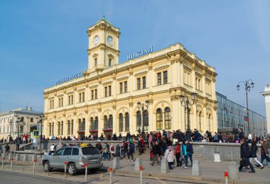 Moskova, Rusya - Nisan 14.2016. Bolshaya tren istasyonu. Landmark 1849 yılında inşa edilmiş