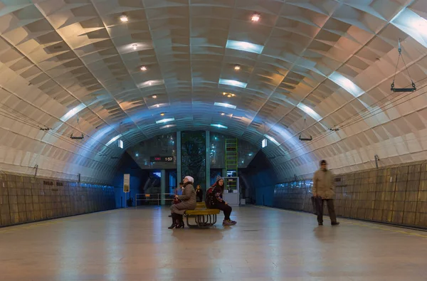 Volgograd, Rússia - 01 de novembro. 2016. Lenin Square - estação de eléctrico subterrânea de alta velocidade — Fotografia de Stock