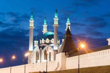 Gece, Rusya Tataristan Kazan Kremlin kul-ı Şerif Camii