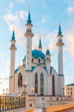 Kazan Kremlin, Tataristan, Rusya kul-ı Şerif Camii. Gün batımında