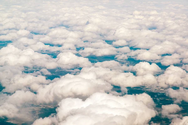 Вид кучевых облаков сверху — стоковое фото