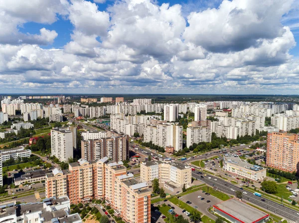 Moskova, Rusya - Temmuz 20.2017. Zelenograd idari bölgesinin Üstten Görünüm — Stok fotoğraf