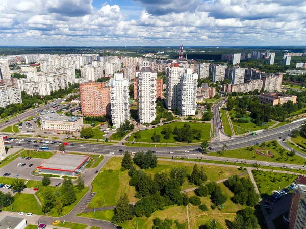 Moskau, russland - 20. juli 2017. von oben auf zelenograd verwaltungsbezirk — Stockfoto