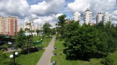 Moskova, Rusya - Temmuz 20.2017. Zelenograd Bulvarı yükseklikten görüntülemek