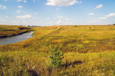 Sonbahar yatay, bozkır gölette. Rusya, Lipetsk bölge