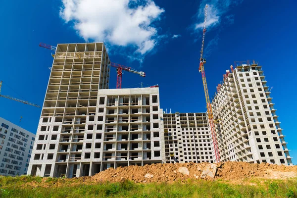 Construção de edifícios residenciais em Moscú, Rússia — Fotografia de Stock