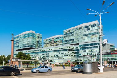 Moscow, Rusya Federasyonu - 31 Ağustos. 2017. Legenda Tsvetnogo iş merkezi Tsvetnoy Bulvar Caddesi üzerinde olduğunu