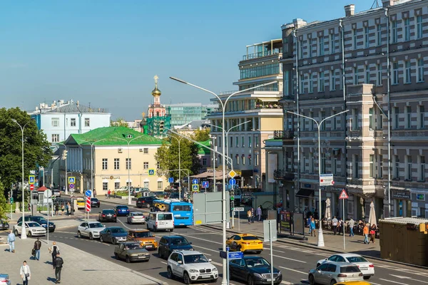 Moscú, Rusia - Agosto 31.2017. Vista en Strastnoy Boulevard — Foto de Stock