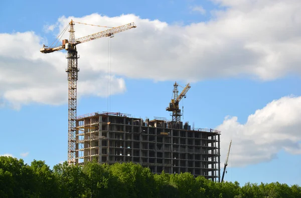 Panel house under construction in Moscow Russia — Stock Photo, Image