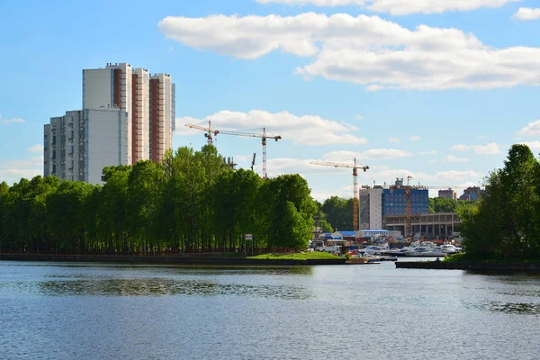 Khimki, Rusya Federasyonu - 30.2017 olabilir. Çevre dostu Levoberezhny bölge