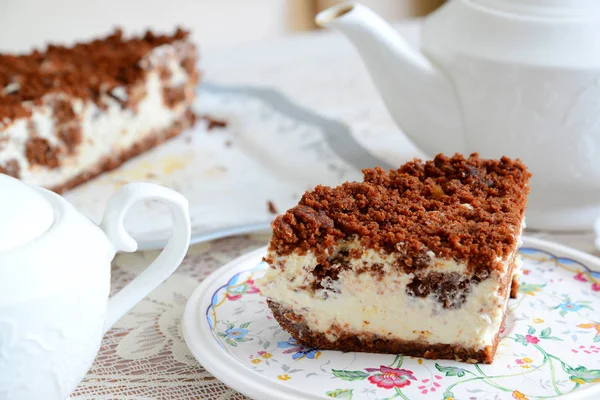 Ekşi Krem ile ev yapımı kek parçası