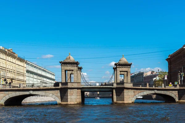 サンクトペテルブルク, ロシア連邦 - 6 月 04.2017 ロモノーソフ フォンタンカ川橋 — ストック写真