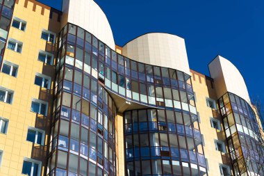 Balkonlu modern güzel daire ev parçası