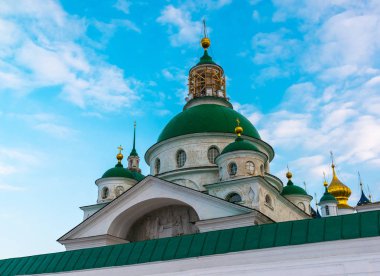 Tapınak Demetrius Metropolitan Rostov Veliky, Rusya