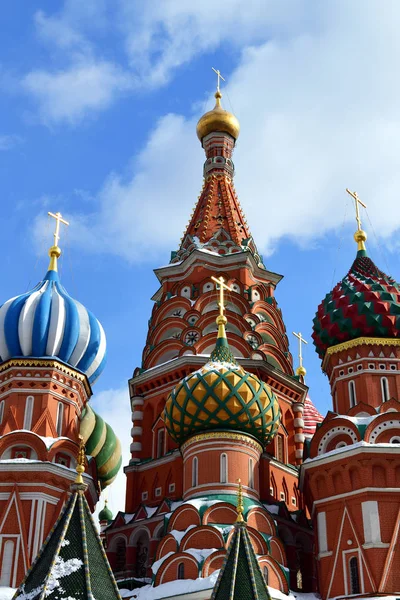 Saint Basil Cathedral on Red Square in Moscow, Russia — Stock Photo, Image