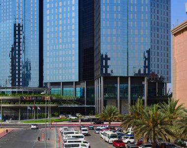 Dubai, Birleşik Arap Emirlikleri - 8 Nisan. 2018. Al Sukook street geliştirilmesi